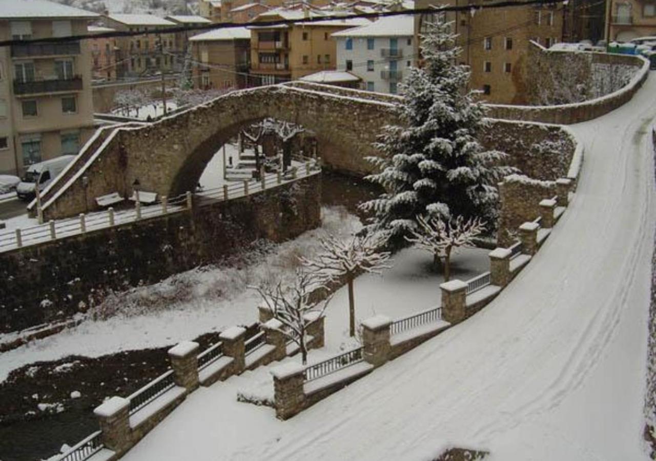 Apartamento Con Encanto En El Pirineo La Pobla de Lillet Dış mekan fotoğraf